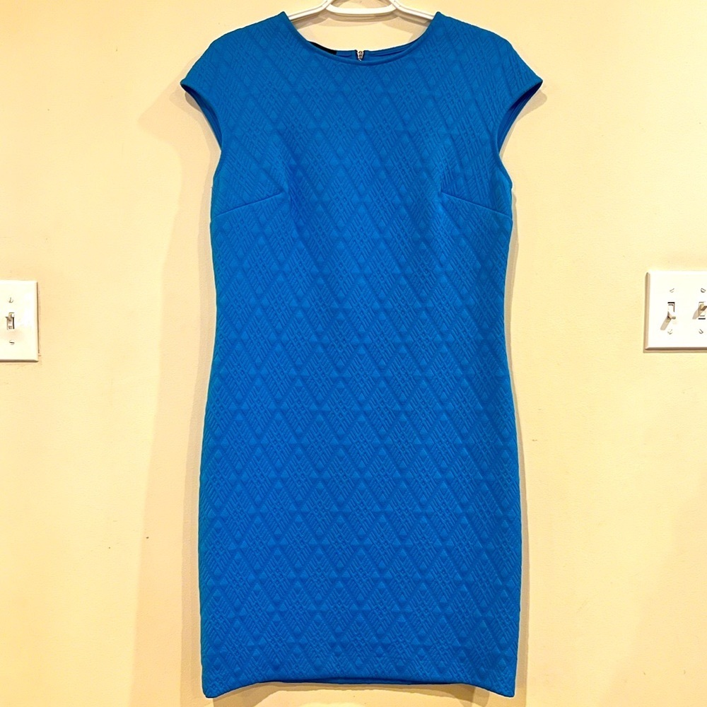 Donna Morgan cobalt blue cocktail dress. size US 8